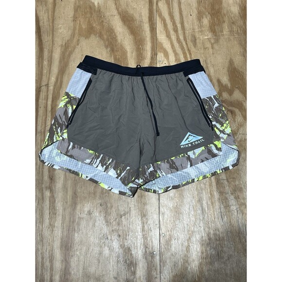 Nike Dri-FIT Trail Flex Stride 5” Grey Running Shorts DM4652-040 Men L @M2 - Picture 1 of 7